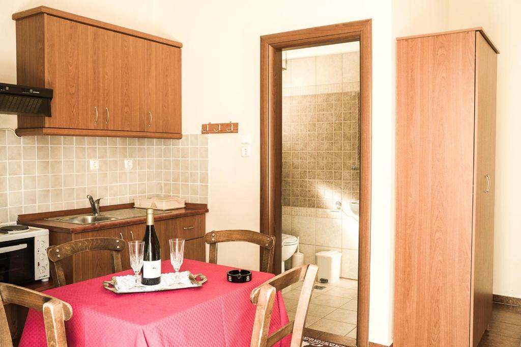Menelaos Apartments Lefokastro Cameră foto